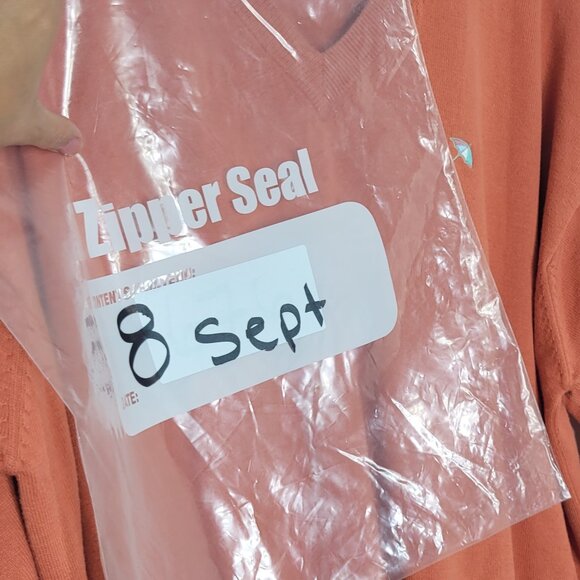 Arnold Palmer Vintage Men Orange 100% Cotton Classic V-Neck Relaxed Fit Sweater - Picture 13 of 13